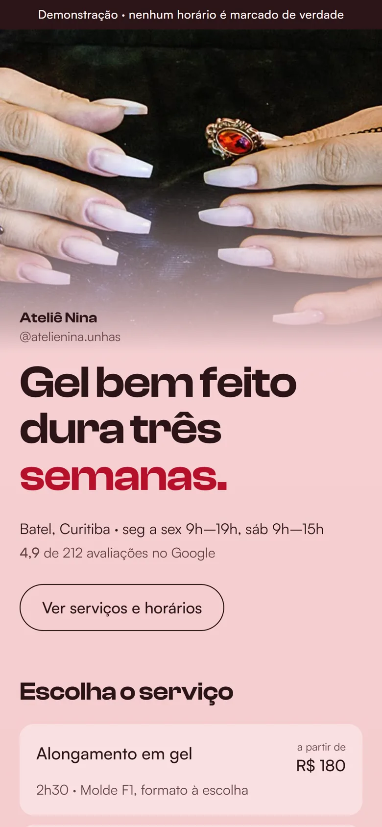 A página do ateliê no celular, com o nome, a frase e os dias de atendimento